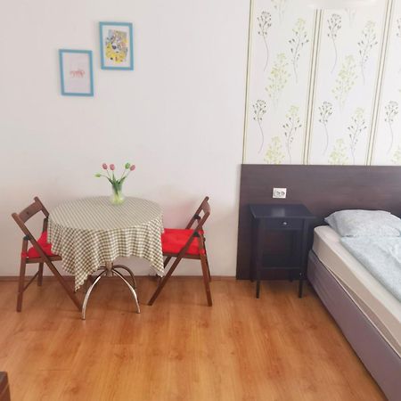 1#Parliament Sunflower Apartments Room Будапеща Екстериор снимка