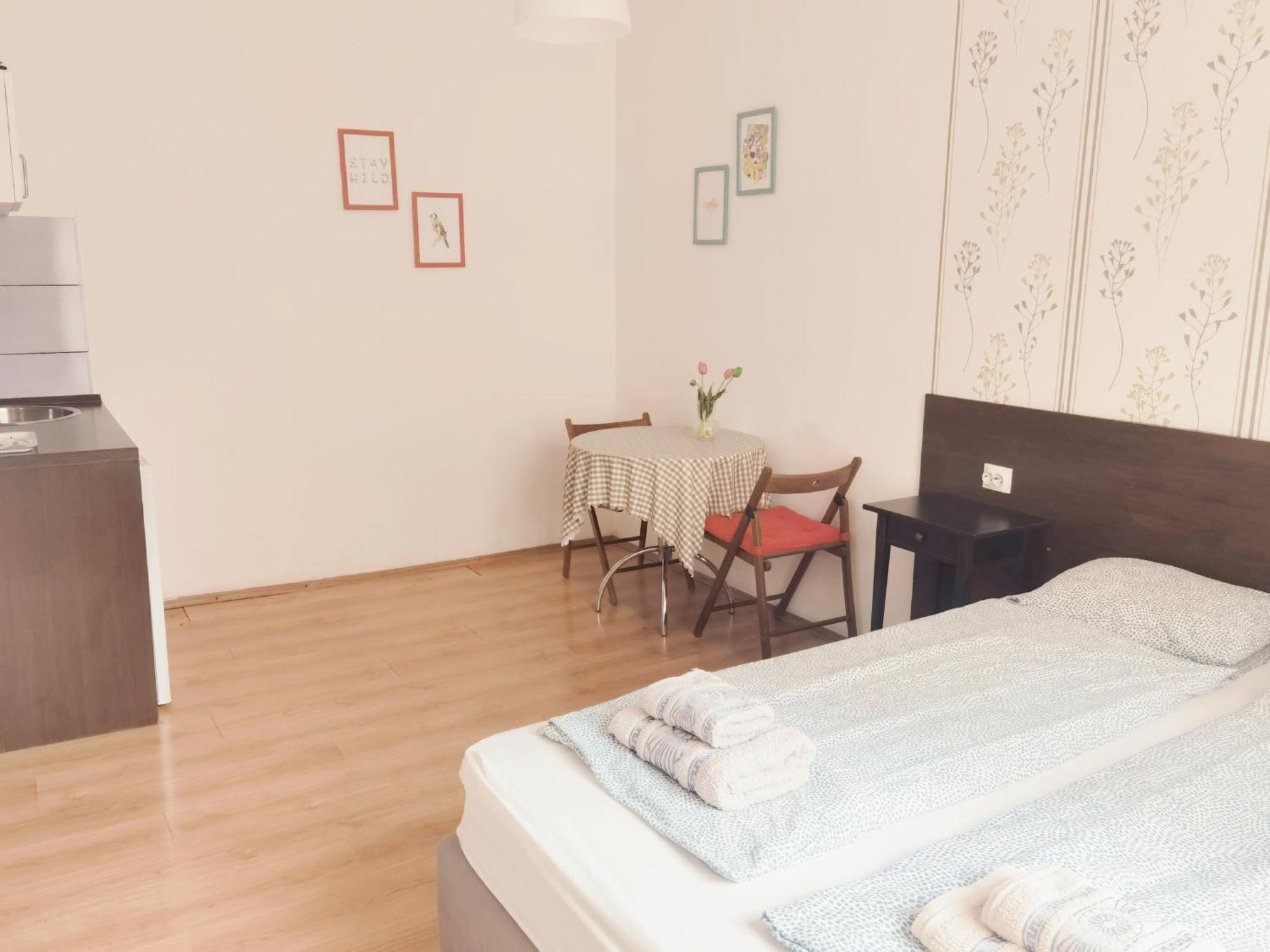 1#Parliament Sunflower Apartments Room Будапеща Екстериор снимка